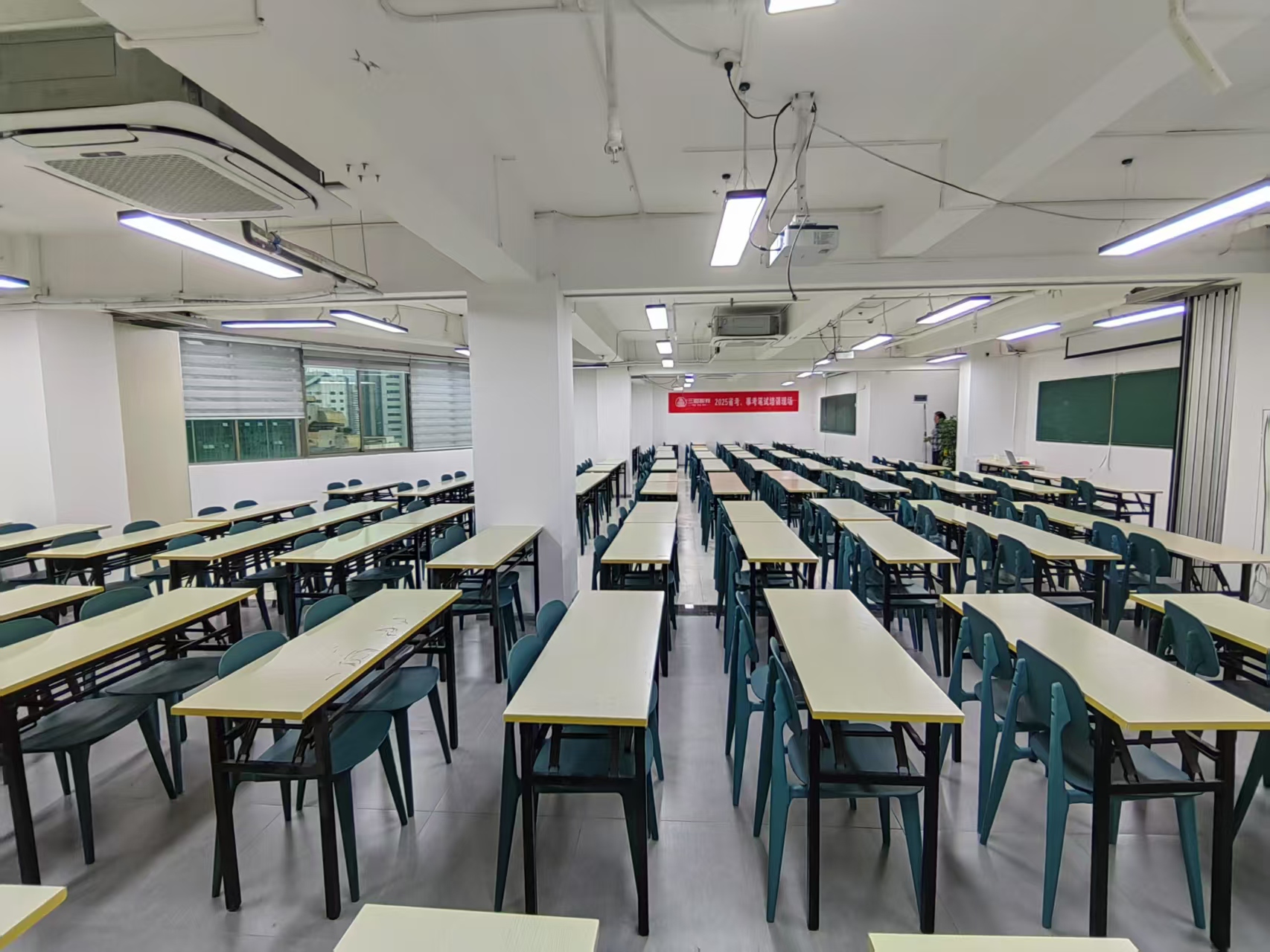 铜仁考公培训